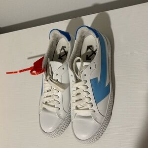 Off-White White and Blue Sneakers